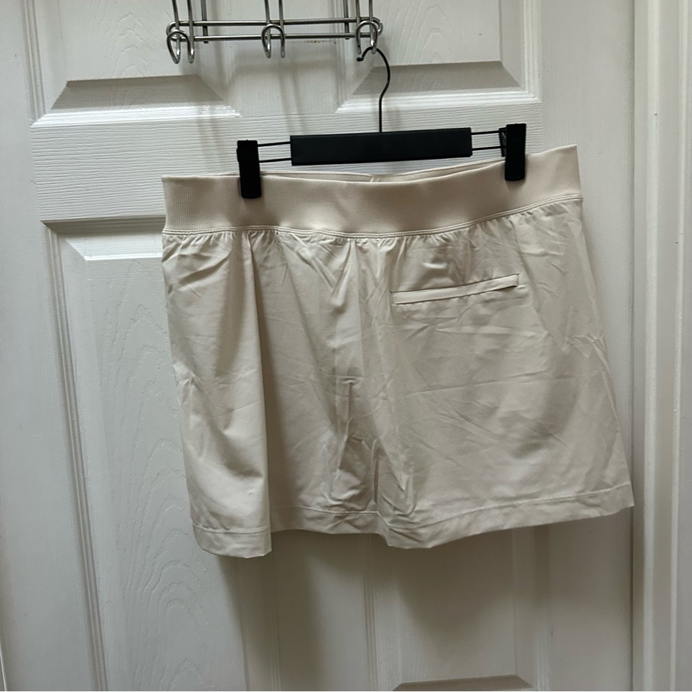 Athleta Women's Brooklyn Mid Rise 13 1/2" Skort Bone sz 14 cream tan skirt - Picture 5 of 7